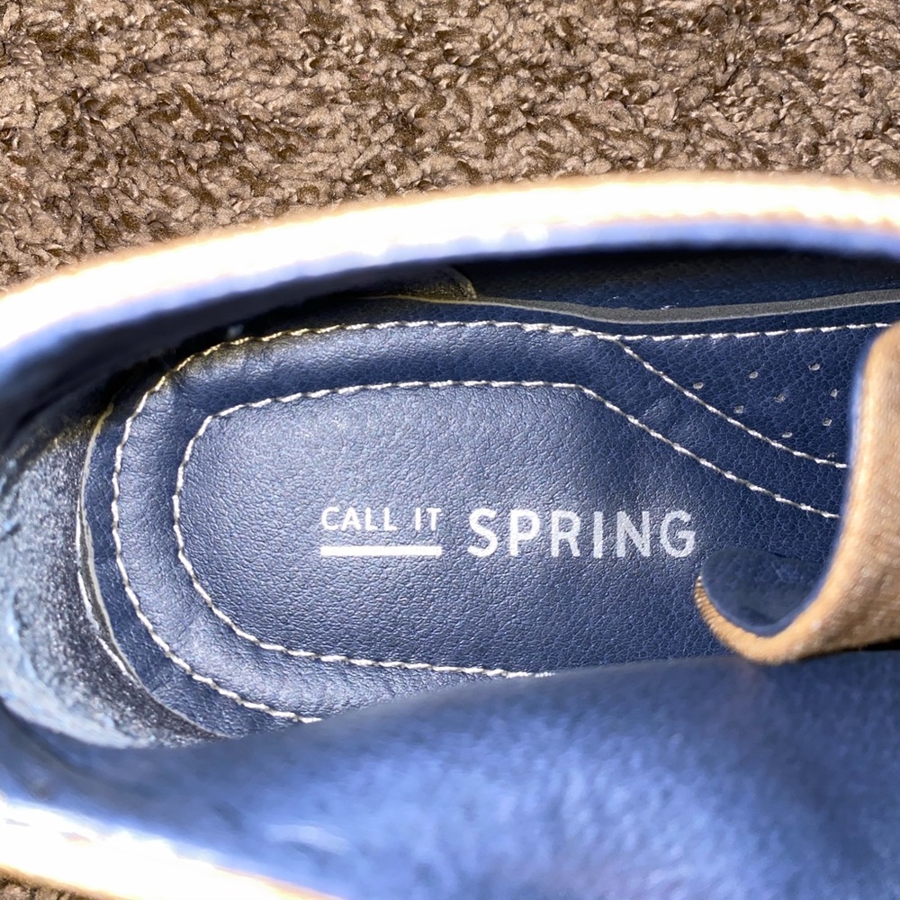 Call it spring shoes - Picture 2 of 3